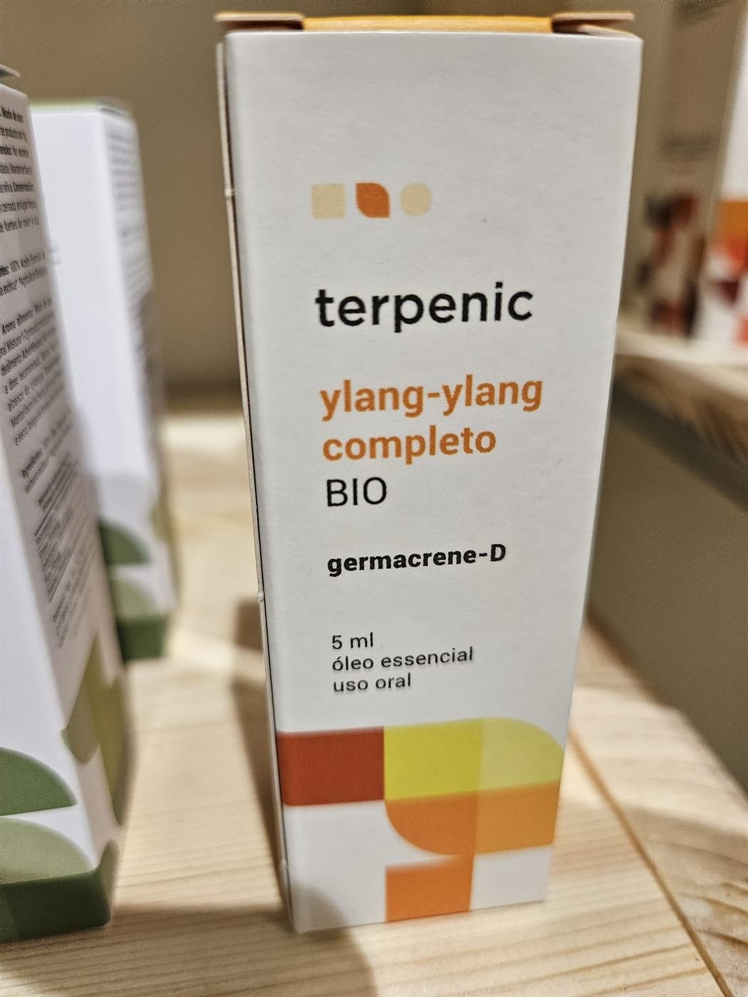 Aceite esencial de ylang-ylang completo BIO