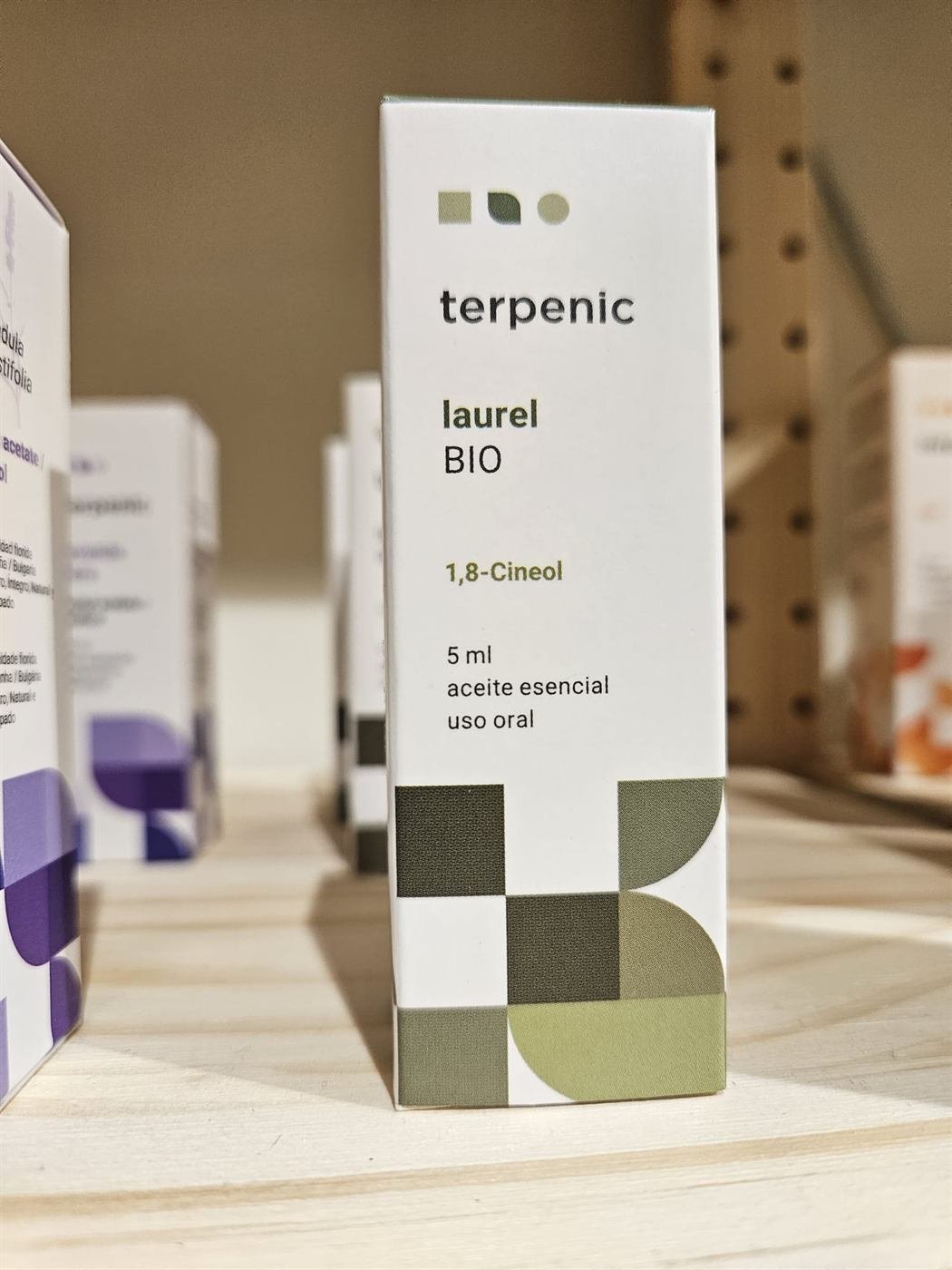 Aceite esencial de laurel BIO